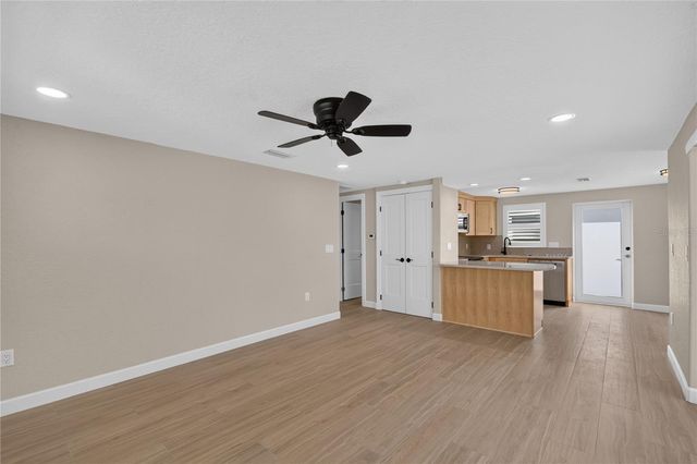 6154 MIDNIGHT PASS ROAD VILLA4C, Sarasota, FL 34242