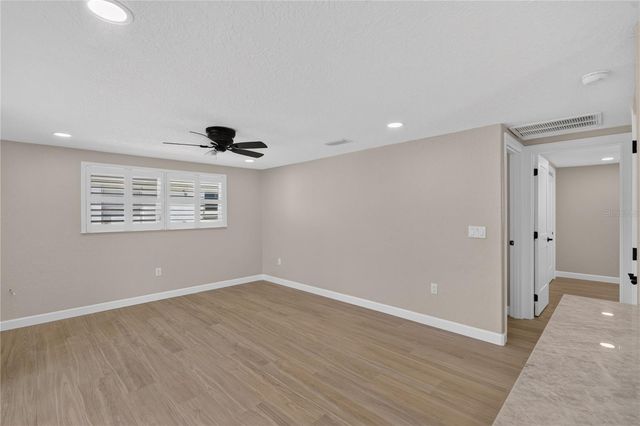 6154 MIDNIGHT PASS ROAD VILLA4C, Sarasota, FL 34242