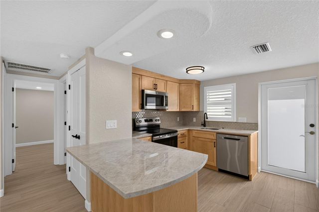 6154 MIDNIGHT PASS ROAD VILLA4C, Sarasota, FL 34242