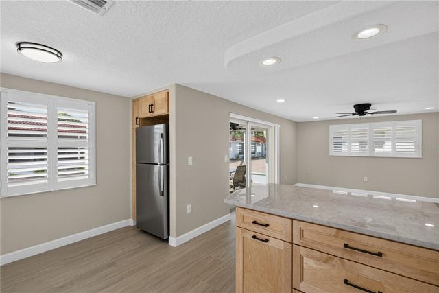 6154 MIDNIGHT PASS ROAD VILLA4C, Sarasota, FL 34242