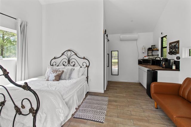 2585 Wallisville Turtle Bayou Road, Wallisville, TX 77597