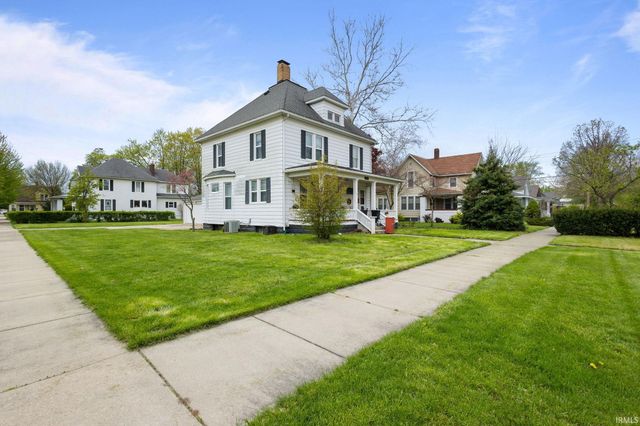 207 Myrtle Street, Elkhart, IN 46514