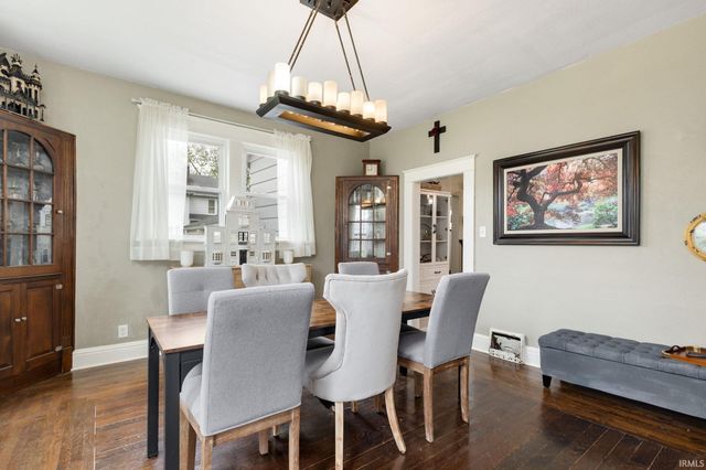 207 Myrtle Street, Elkhart, IN 46514