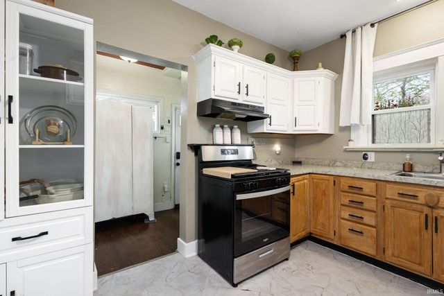 207 Myrtle Street, Elkhart, IN 46514