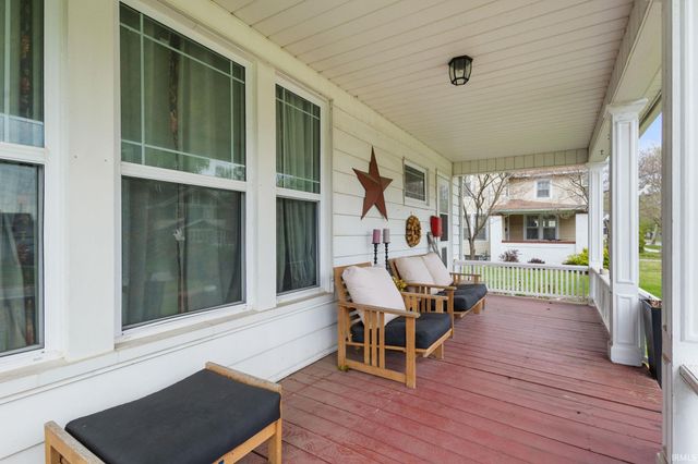 207 Myrtle Street, Elkhart, IN 46514