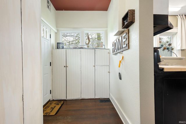 207 Myrtle Street, Elkhart, IN 46514