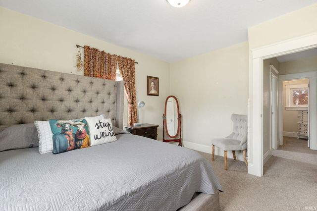 207 Myrtle Street, Elkhart, IN 46514