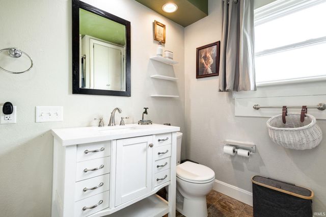 207 Myrtle Street, Elkhart, IN 46514