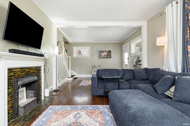 207 Myrtle Street, Elkhart, IN 46514