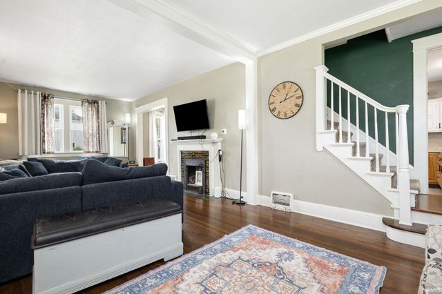 207 Myrtle Street, Elkhart, IN 46514