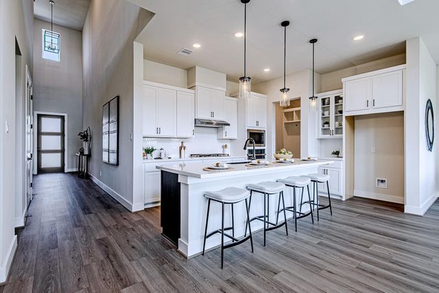 220 Waterstone Drive, Montgomery, TX 77356