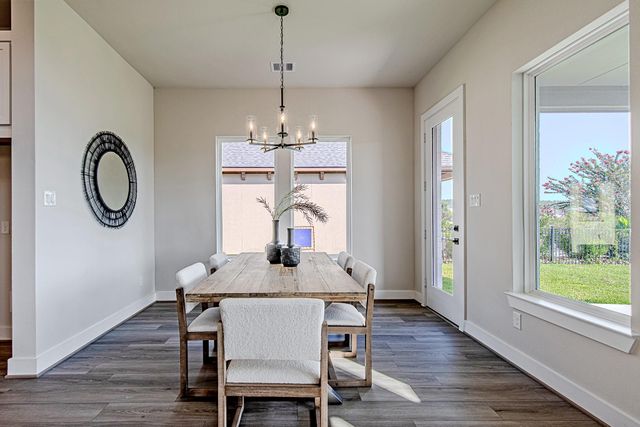 220 Waterstone Drive, Montgomery, TX 77356