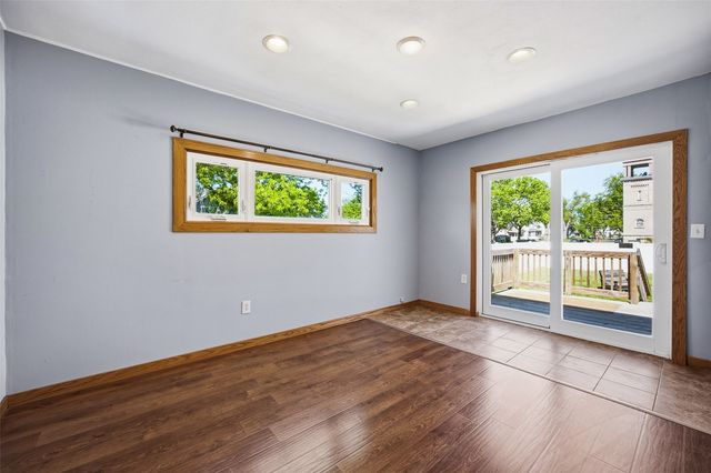 216 17th Street NE, Cedar Rapids, IA 52402