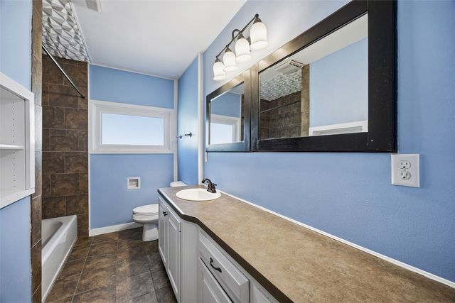 216 17th Street NE, Cedar Rapids, IA 52402