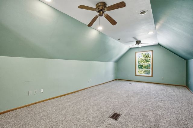 216 17th Street NE, Cedar Rapids, IA 52402