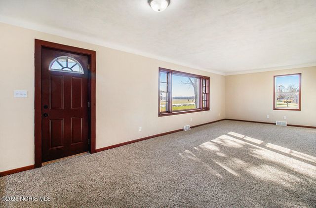 11977 County Road J, Montpelier, OH 43543