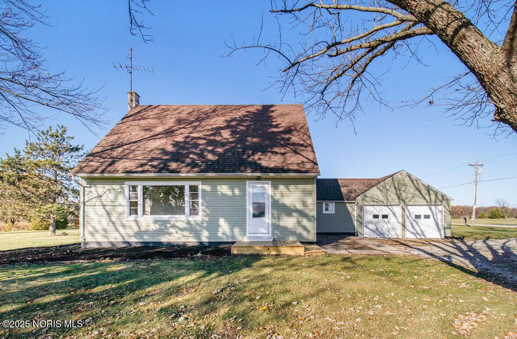 11977 County Road J, Montpelier, OH 43543