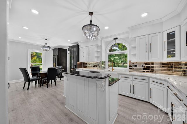 3747 Moorland Drive, Charlotte, NC 28226