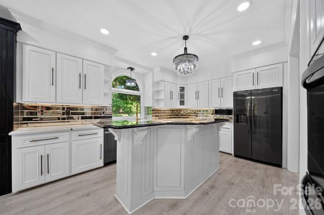 3747 Moorland Drive, Charlotte, NC 28226