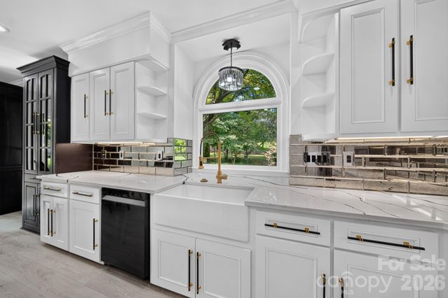 3747 Moorland Drive, Charlotte, NC 28226