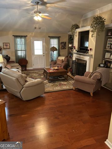 950 John Lovelace Road, Lagrange, GA 30241