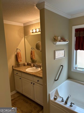 950 John Lovelace Road, Lagrange, GA 30241