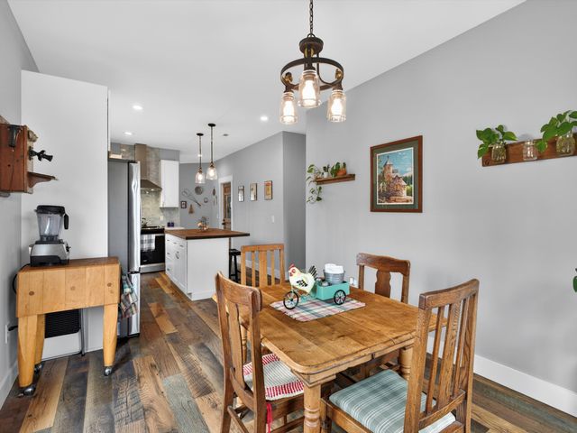 10139 Ashley Ln, Bon Aqua, TN 37025