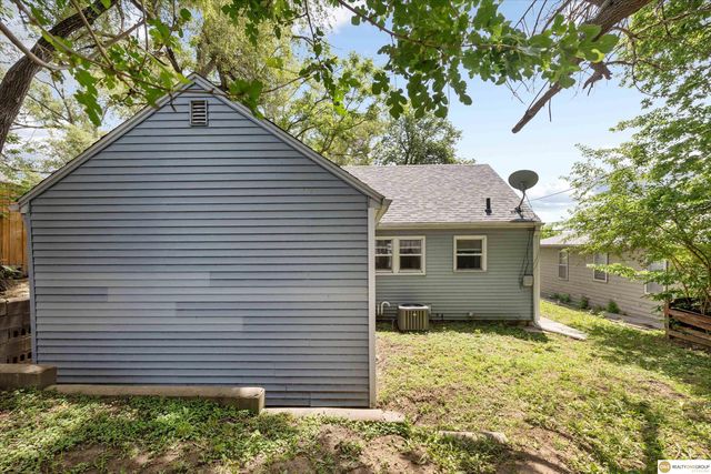 4240 Fowler Avenue, Omaha, NE 68111