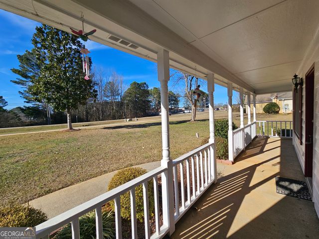 611 Lora Smith Road, Newnan, GA 30265