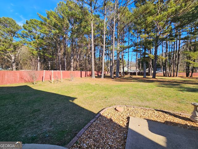 611 Lora Smith Road, Newnan, GA 30265