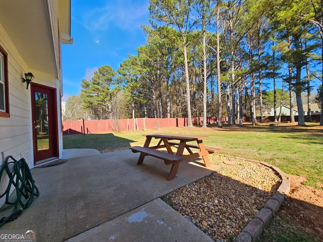 611 Lora Smith Road, Newnan, GA 30265