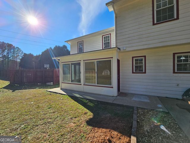 611 Lora Smith Road, Newnan, GA 30265