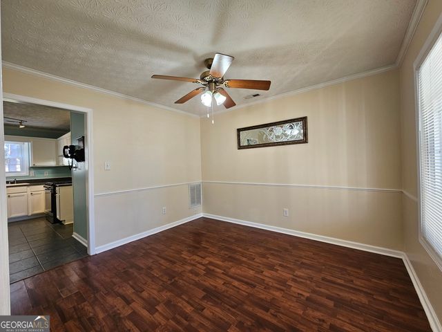 611 Lora Smith Road, Newnan, GA 30265