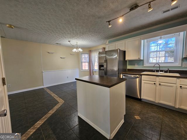 611 Lora Smith Road, Newnan, GA 30265