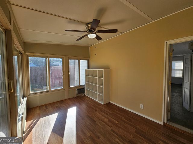 611 Lora Smith Road, Newnan, GA 30265