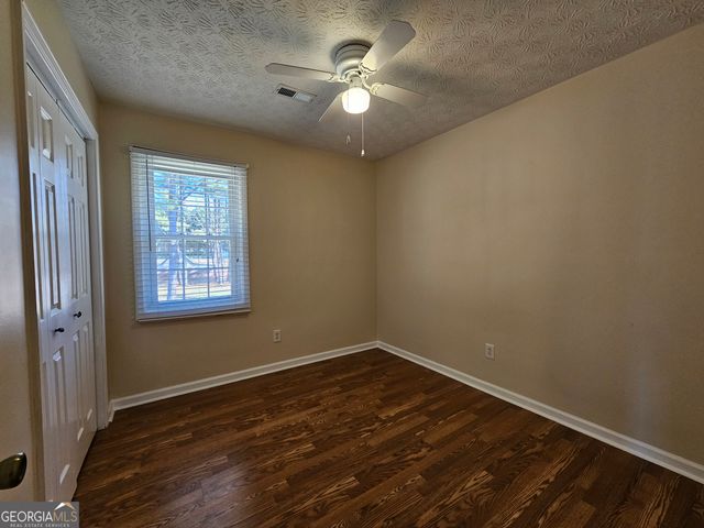 611 Lora Smith Road, Newnan, GA 30265