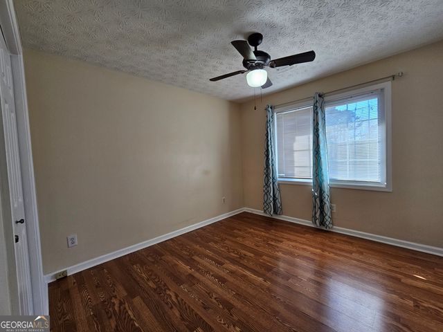 611 Lora Smith Road, Newnan, GA 30265