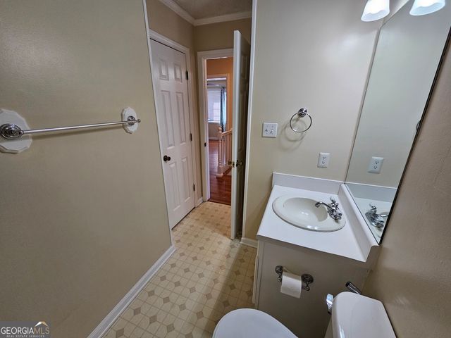 611 Lora Smith Road, Newnan, GA 30265