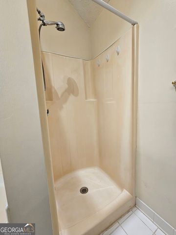 611 Lora Smith Road, Newnan, GA 30265