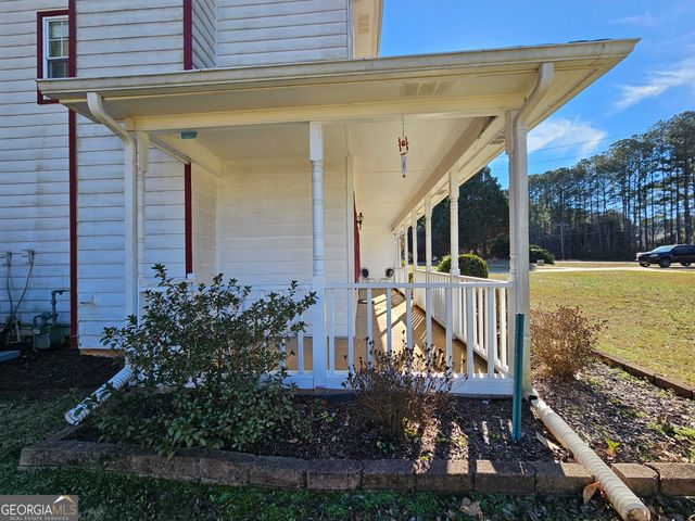 611 Lora Smith Road, Newnan, GA 30265