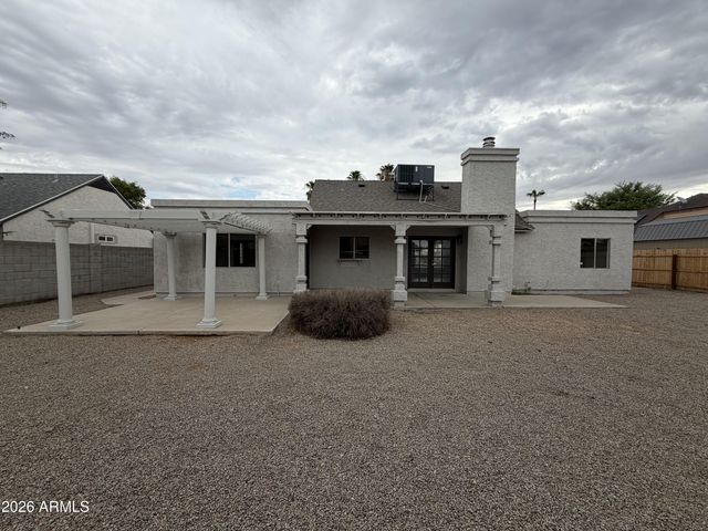 6915 W CHERRY HILLS Drive, Peoria, AZ 85345