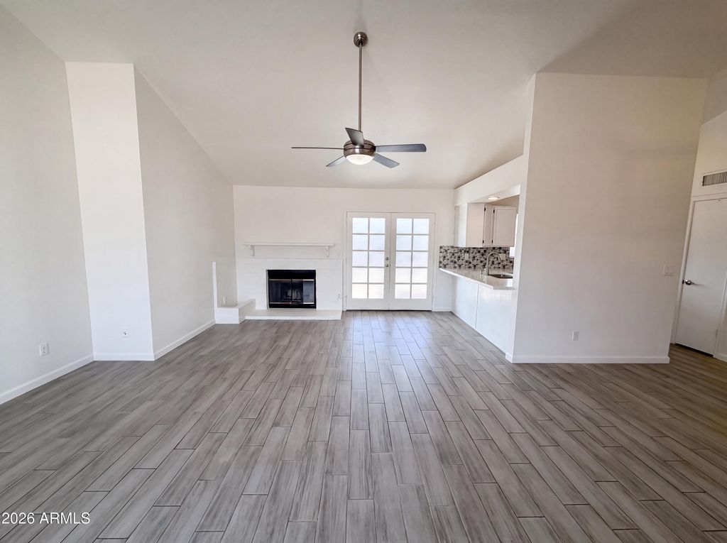 6915 W CHERRY HILLS Drive, Peoria, AZ 85345 — photo 3