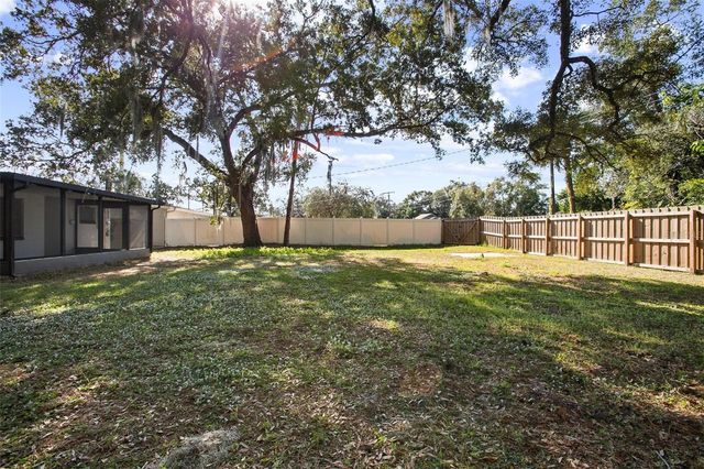 2440 S ELM AVENUE, Sanford, FL 32771