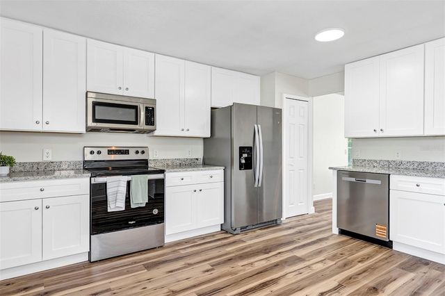 8360 FORT CLINCH AVENUE, Orlando, FL 32822