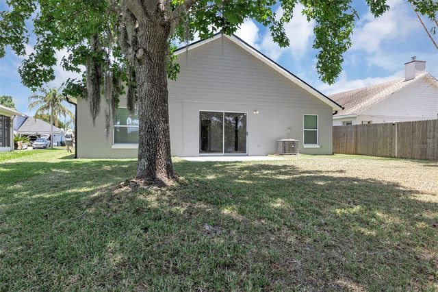 8360 FORT CLINCH AVENUE, Orlando, FL 32822