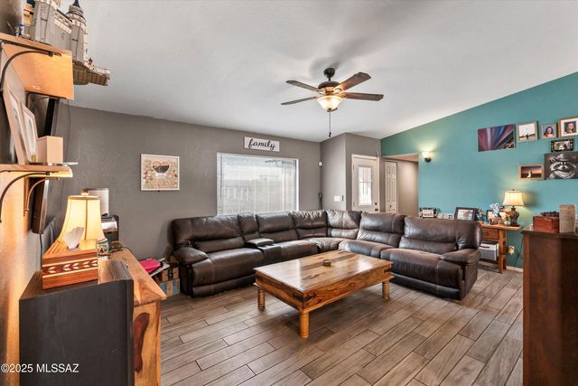 2080 W Brittain Drive, Tucson, AZ 85705