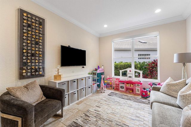 3327 NW 53rd Circle, Boca Raton, FL 33496
