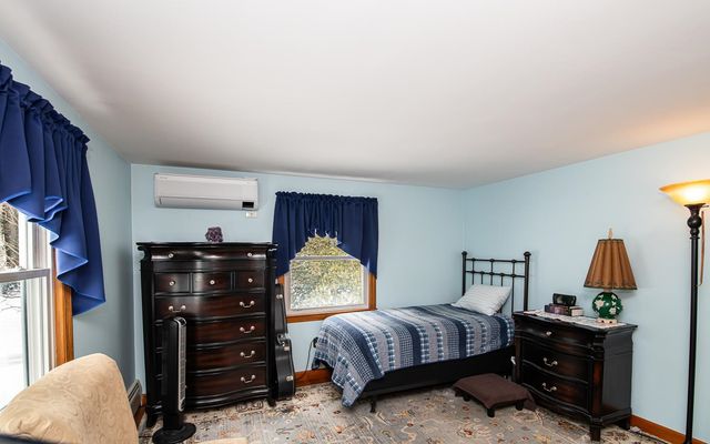 169 Central Street, Hudson, NH 03051