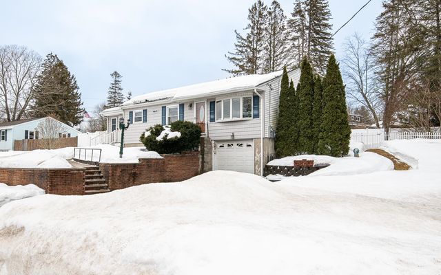 169 Central Street, Hudson, NH 03051