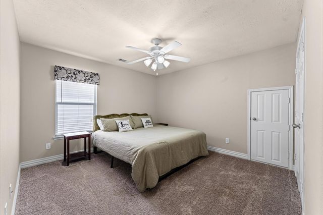 25806 Chapman Falls Drive, Richmond, TX 77406